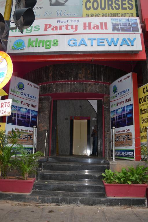 Hotel Kings Gateway Bangalore Bagian luar foto