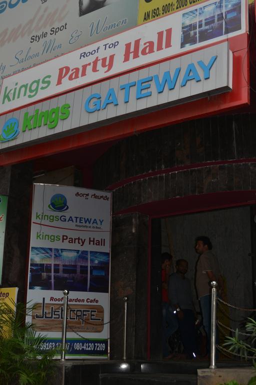 Hotel Kings Gateway Bangalore Bagian luar foto