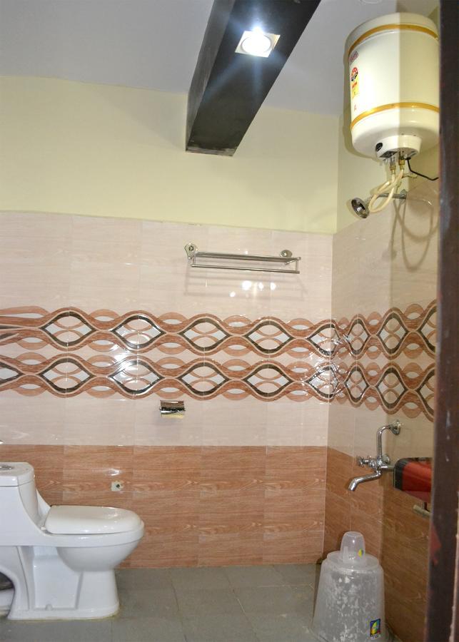 Hotel Kings Gateway Bangalore Ruang foto